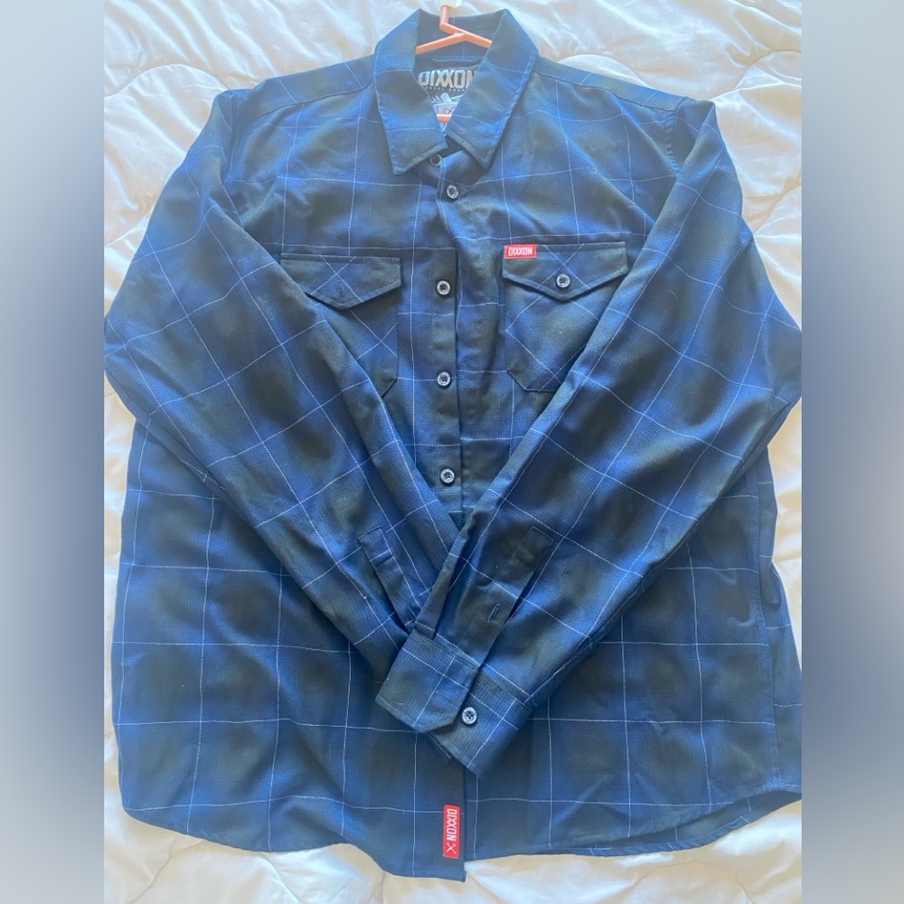 Dixxon dark blue and black flannel men’s size XL THE PURPOSE